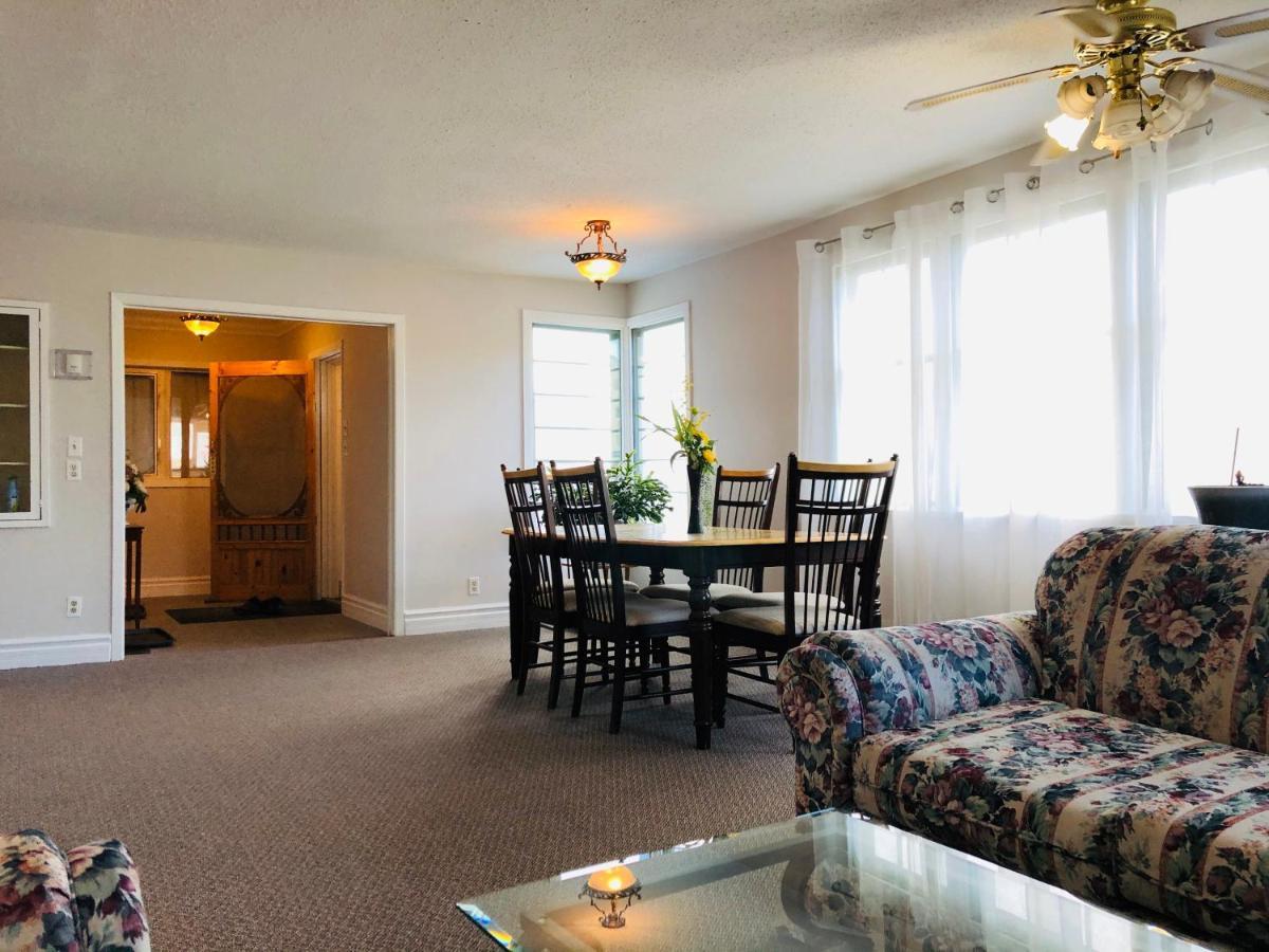 Downtown Whitehorse 2 Bedroom House Екстериор снимка